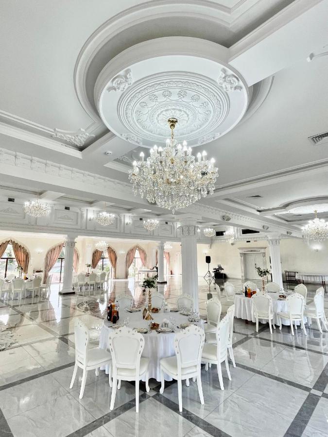 Hotel Старый Бастион à Bender Extérieur photo